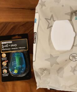 Bostitch Office Twist-n-Sharp Pencil Sharpener, for Kids & Colored Pencils, Assorted Colors (PS1-ADJ) 68 71eggcos6L