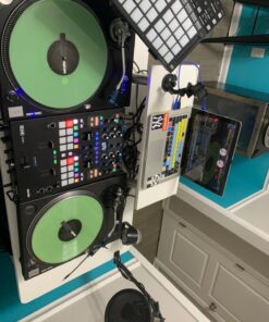 Furman Power Conditioner (SS6B) black Standard Strip 23 71elzsb2qwL