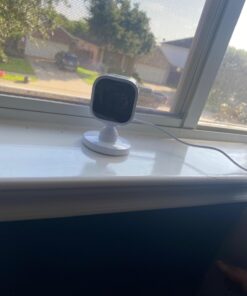 Blink Mini – Compact indoor plug-in smart security camera, 1080p HD video, night vision, motion detection, two-way audio, easy set up, Works with Alexa – 1 camera (White) White Camera Only 35 71emlLXpyVL