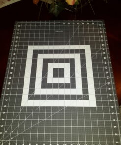 Fiskars Rotary Cutter 3-Piece Set - 45mm Stick Rotary Cutter for Fabric, Cutting Mat, and Sewing Ruler - Craft Supplies - Gray Cutting Mat + Rotary Cutter Set Standard 3-Piece 48 71eo8IMDNL