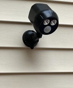 Beams MB390 400 Lumen Wireless Battery Powered Motion Sensing Ultra Bright LED Spotlight, 1-Pack, Brown 5 71eroTlfhIL