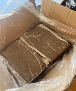 Mann Lake Bee-Pro Patties with Pro Health, Ready-to-Feed High Protein Pollen Substitute, Beekeeping Supplies, 10 lb 10 Pound (Pack of 1) 24 71f 3qkQjSL