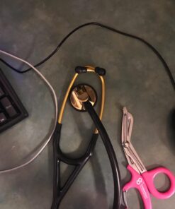 Trauma Shears with Carabiner - Stainless Steel Bandage Scissors for Surgical, EMT, EMS, Medical, Nursing, and Veterinary Use, First Aid Supplies and Accessories, 7.5-inch, Pink 1 Count (Pack of 1) 37 71fN3MzdD L