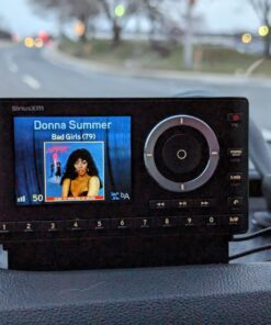 SiriusXM SXPL1V1 Onyx Plus Satellite Radio with Vehicle Kit – Easy to Install, Enjoy SiriusXM on Your Existing Car Stereo with This Dock and Play Radio 39 71fS6kQR5L
