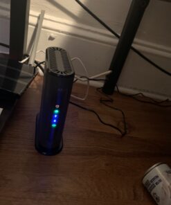 MOTOROLA 8x4 Cable Modem, Model MB7220, 343 Mbps DOCSIS 3.0, Certified by Comcast XFINITY, Time Warner Cable, Cox, BrightHouse, and More (No Wireless) 34 71fSG8gZy8L