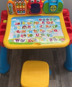 VTech Touch and Learn Activity Desk Deluxe (Frustration Free Packaging) Regular Frustration-Free Packaging 32 71fYAamrbL