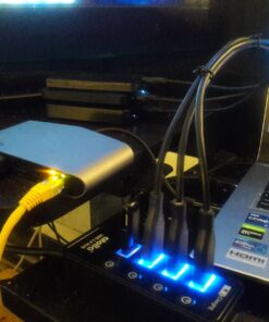 USB 3.0 Hub, atolla 4 Ports Super Speed USB 3 Hub Splitter with On Off Switch with 1 USB Charging Port (Cable Length 2 Feet, No AC Adapter) (4-Port hub) 32 71fnlQpAbXL