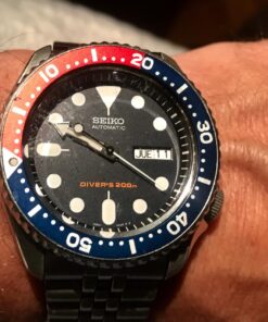 SEIKO Men's SKX009K2 Diver's Analog Automatic Stainless Steel Watch 40 71gMZ4iVjkL