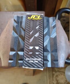 JCL Vise Jaws - Nylon, Multipurpose 4" - Use on any Metal Vise, Magnetic Reversible Pads, Clamp Flat or Round Products 4 Inches 36 71gMsQFQz7L