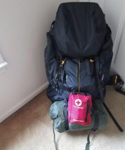 Surviveware Comprehensive Premium First Aid Kit Emergency Medical Kit for Trucks, Cars, Camping, Office and Sports and Outdoor Emergencies - Small 100 Piece Set Regular 58 71gjzCyLQpL