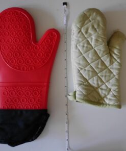 HOMWE Extra Long Professional Silicone Oven Mitt, Oven Mitts with Quilted Liner, Heat Resistant Pot Holders, Flexible Oven Gloves, Red, 1 Pair, 14.7 Inch 47 71gktIAq9rL