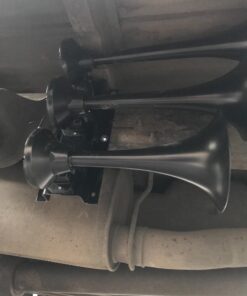 Vixen Horns Train Horn Kit for Trucks/Car/Semi. Complete Onboard System- 200psi Air Compressor, 5 Gallon Tank, 3 Trumpets. Super Loud dB. Fits Vehicles like Pickup/Jeep/RV/SUV 12v VXO8350/3418B 200PSI + 5GAL + 3TPS HD In-Line Black 21 71gpQV1uwL