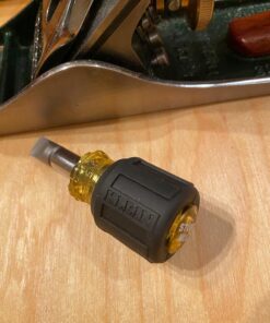 Klein Tools 32561 Multi-Bit Screwdriver / Nut Driver, 6-in-1 Stubby Screwdriver with 2 Phillips, 2 Slotted Bits, 2 Nut Drivers 53 71h2m0FXAEL