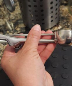 Wilton Stainless Steel Cookie Scoop, 1 Count (Pack of 1), Silver 30 71h5ZyksLdL