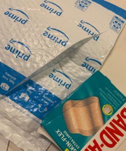 Band-Aid Brand Skin-Flex Adhesive Bandages for First Aid and Wound Care of Minor Cuts and Scrapes & Burns, Flexible Sterile Bandages for Fingers & Knees, Extra Large, All One Size, 7 ct 7 Count (Pack of 1) 33 71hGXNBENCL