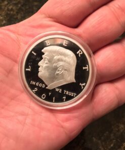 2017 President Donald Trump Inaugural Silver EAGLE Commemorative Novelty Coin 38mm. 45th President of the United States of America CERTIFICATE OF AUTHENTICITY 21 71hVxdGy tL