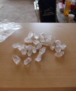JIC Gem 1 Lb Natural Clear Quartz Crystals Points Bulk Stones and Crystals High Energy Raw White Quartz Crystals Healing Rough Stones Natural Quartz Cluster with Box 1LB 83 71hYdls4LCL