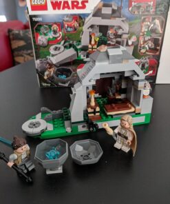 LEGO Star Wars: The Last Jedi Ahch-To Island Training 75200 Building Kit (241 Pieces) (Discontinued by Manufacturer) 19 71hZERlkWhL