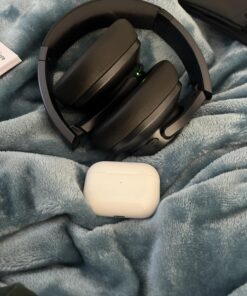 Soundcore Anker Life Q20 Hybrid Active Noise Cancelling Headphones, Wireless Over Ear Bluetooth Headphones, 40H Playtime, Hi-Res Audio, Deep Bass, Memory Foam Ear Cups, for Travel, Home Office Black 42 71hi2dBU0PL