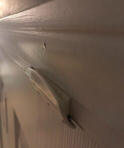 Prime-Line U 9888 Flip Action Door Lock – Reversible White Privacy Lock with Anti-Lock Out Screw for Child Safe Mode, 2-3/4” (Single Pack) 1 27 71hnzX3TqyL