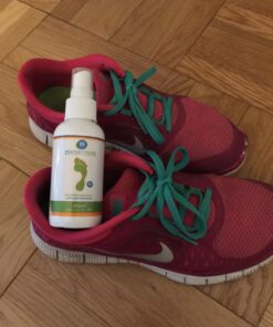 Rocket Pure Natural Shoe Deodorizer Spray & Foot Spray - Shoe Spray Deodorizer, Foot Spray Odor Eliminator Spray, Shoe Odor Eliminator, Foot Deodorant, Foot Odor Shoe Freshener (Mint, 4oz) 4 Fl Oz (Pack of 1) 31 71hxCAalZjL