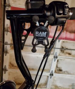 RAM Mounts RAM-B-367U Motorcycle Handlebar Clamp Base with M8 Bolts with B Size 1" Ball 38 71iSfOFxckL