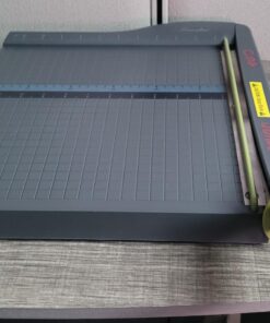 Swingline Paper Cutter, Guillotine Trimmer, 12" Cut Length, 10 Sheet Capacity, ClassicCut Lite (9312) 36 71iWSVBpq L