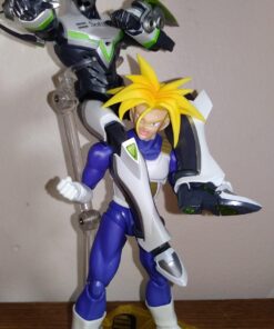 TAMASHII NATIONS Bandai Super Saiyan Trunks (Cell Saga Version) Dragon Ball Z Action Figure 50 71ibMGAXUaL