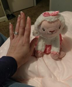 Disney Jr. Doc McStuffins Lambie 7" Plush 22 71ikDDvmOxL