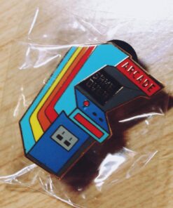 Pinsanity Vintage Retro Arcade Cabinet Enamel Lapel Pin 16 71ilfZv5RYL