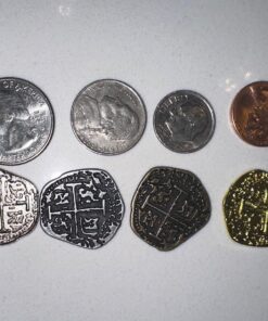 Beverly Oaks Metal Pirate Coins - Gold and Silver Spanish Doubloon Replicas - Fantasy Metal Coin Pirate Treasure (100) 100 46 71iyf1fnN1L