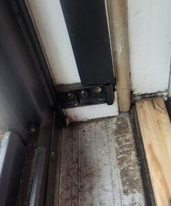 Prime-Line K 5031 2-7/8 In. Stamped Steel Zinc Plated Finish Screen Door Closer Jamb Bracket (Single Pack) 12 71iyh2ZVh8L