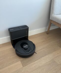 Shark AV2501S AI Ultra Robot Vacuum, with Matrix Clean, Home Mapping, 30-Day Capacity HEPA Bagless Self Empty Base, Perfect for Pet Hair, Wifi, Dark Grey 30 Day Capacity 47 71j6URxO87L