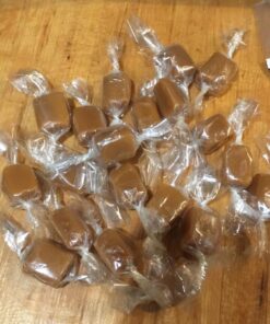Crinklee Clear Caramel, Candy and Chocolate Wrappers, Natural Cellophane, 1000 Square Sheets, 4.25x4.25 Inches 21 71jGNMQ22cL