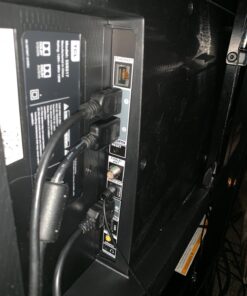 TCL 55S517 55-Inch 4K Ultra HD Roku Smart LED TV (2018 Model) 55 in TV only 29 71jSJYnBNUL