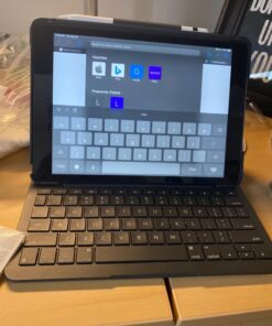 Logitech iPad (7th, 8th and 9th generation) Keyboard Case | Slim Folio with integrated wireless keyboard (Graphite), 7.3" x 10.1" x 0.9" Tablet Keyboard 23 71jXkIXtRtL