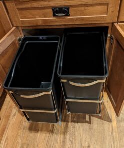 simplehuman 30 Liter / 8 Gallon Under Counter Kitchen Cabinet Pull-Out Trash Can, Heavy-Duty Steel Frame 49 71jZCjaJCqL