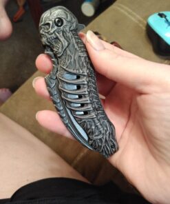 Tac-force Spring Assisted Open Skull Skeleton Claw Folding Blade Pocket Knife (Original Version) 24 71jnc7gufFL