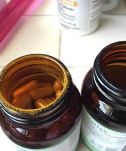 ORGANIC INDIA Turmeric Curcumin Herbal Supplement - Joint Mobility & Immune System Support, Healthy Inflammatory Response, Whole Root Supplement, Organic Trikatu, USDA Certified Organic - 90 Capsules 90 Count (Pack of 1) 20 71joT4yycGL