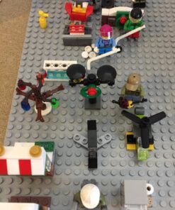 LEGO City Town 60133 Advent Calendar Building Kit (290 Piece) (Discontinued by Manufacturer) 39 71jwAQJAQhL