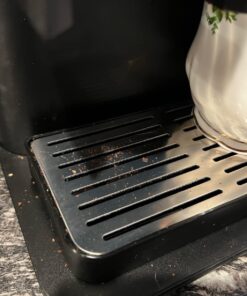 Cuisinart Single Serve Coffee Maker + Coffee Grinder, 48-Ounce Removable Reservoir, Black, DGB-2 Burr Grind & Brew 33 71k1lUYjXmL