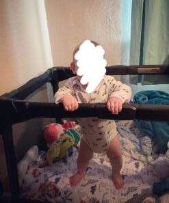 4moms Breeze Plus Portable Playard with Removable Bassinet and Baby Changing Station, Easy One-Handed Setup, from The Makers of The mamaRoo 36 71k3V66rjiL