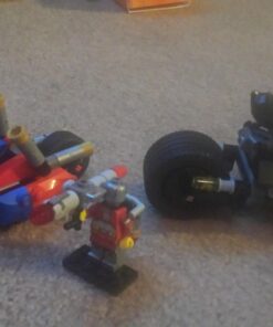 LEGO Super Heroes Batman: Gotham City Cycle Chase 76053 21 71k61tTsjhL 1