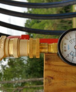 Camco Camper/RV Water Pressure Regulator | Protects RV Kitchen Small Appliances, Plumbing & Hoses | Reduces RV Water Pressure to Safe and Consistent 40-50 PSI | Drinking Water Safe (40055) 36 71k623M1BL