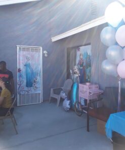 Disney Frozen Birthday Party Scene Setters Wall Decorating Kit (5 Pack), Multi Color, 59" x 65". 21 71kCPup9lNL