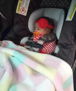 Chicco Keyfit Infant Car Seat and Base with Car Seat, Lilla SuperCinch LATCH Installation 44 71kGPpBRv5L