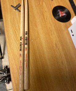 Vic Firth American Classic 5AN - Nylon Tip 15 71kUktmuMQL