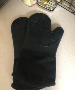 HOMWE Extra Long Professional Silicone Oven Mitt, Oven Mitts with Quilted Liner, Heat Resistant Pot Holders, Flexible Oven Gloves, 1 Pair (Black, 13.7 inch) Black 32 71kfcU1tNrL