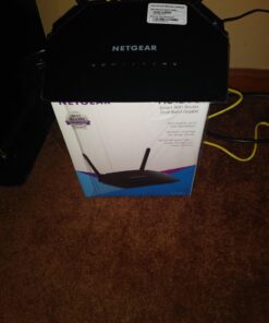 NETGEAR WiFi Router (R6230) - AC1200 Dual Band Wireless Speed (up to 1200 Mbps) | Up to 1200 sq ft Coverage & 20 Devices | 4 x 1G Ethernet and 1 x 2.0 USB ports AC1200 WiFi Router 31 71kkcuirC6L