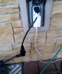 C2G 03137 18 AWG Short Extension Cord, Power Cord, 1 Foot (0.30 Meters), Black 23 71koI6ygeL